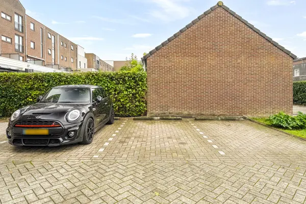 Avenue Carnisse 86, BARENDRECHT