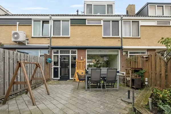 Lage Nes 7, HEERJANSDAM