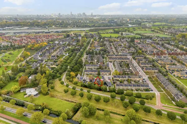Lamoen 8, BARENDRECHT