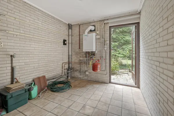 Lamoen 8, BARENDRECHT