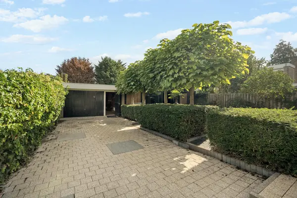 Bakkersdijk 25, BARENDRECHT