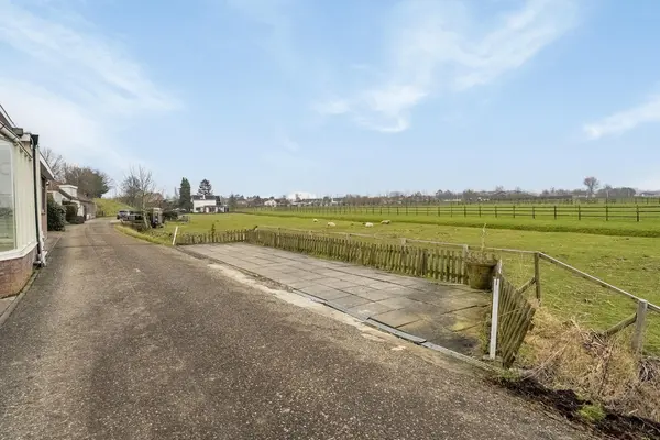 Lindtsedijk 23, HEERJANSDAM