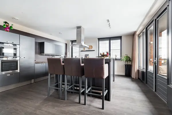 Platehaven 89, BARENDRECHT