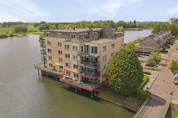 Kroon 20, RHOON
