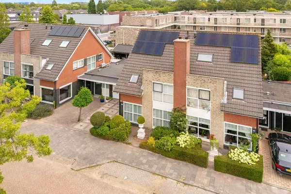 Helfrichstraat 5, BARENDRECHT