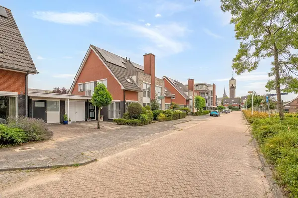 Helfrichstraat 5, BARENDRECHT