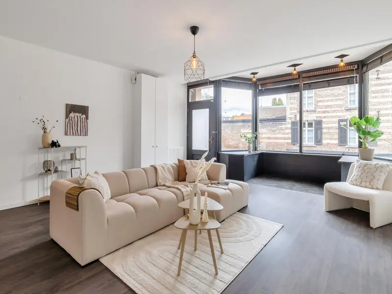 Raadhuisstraat 23