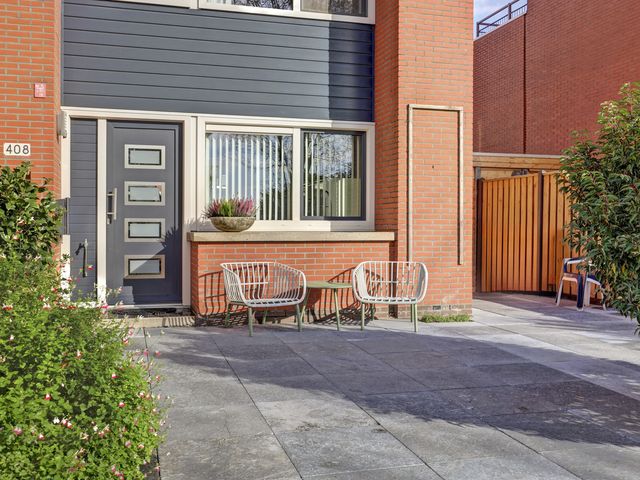 Hoekwoning te koop: Hoogvlietsekerksingel 408, Hoogvliet Rotterdam
