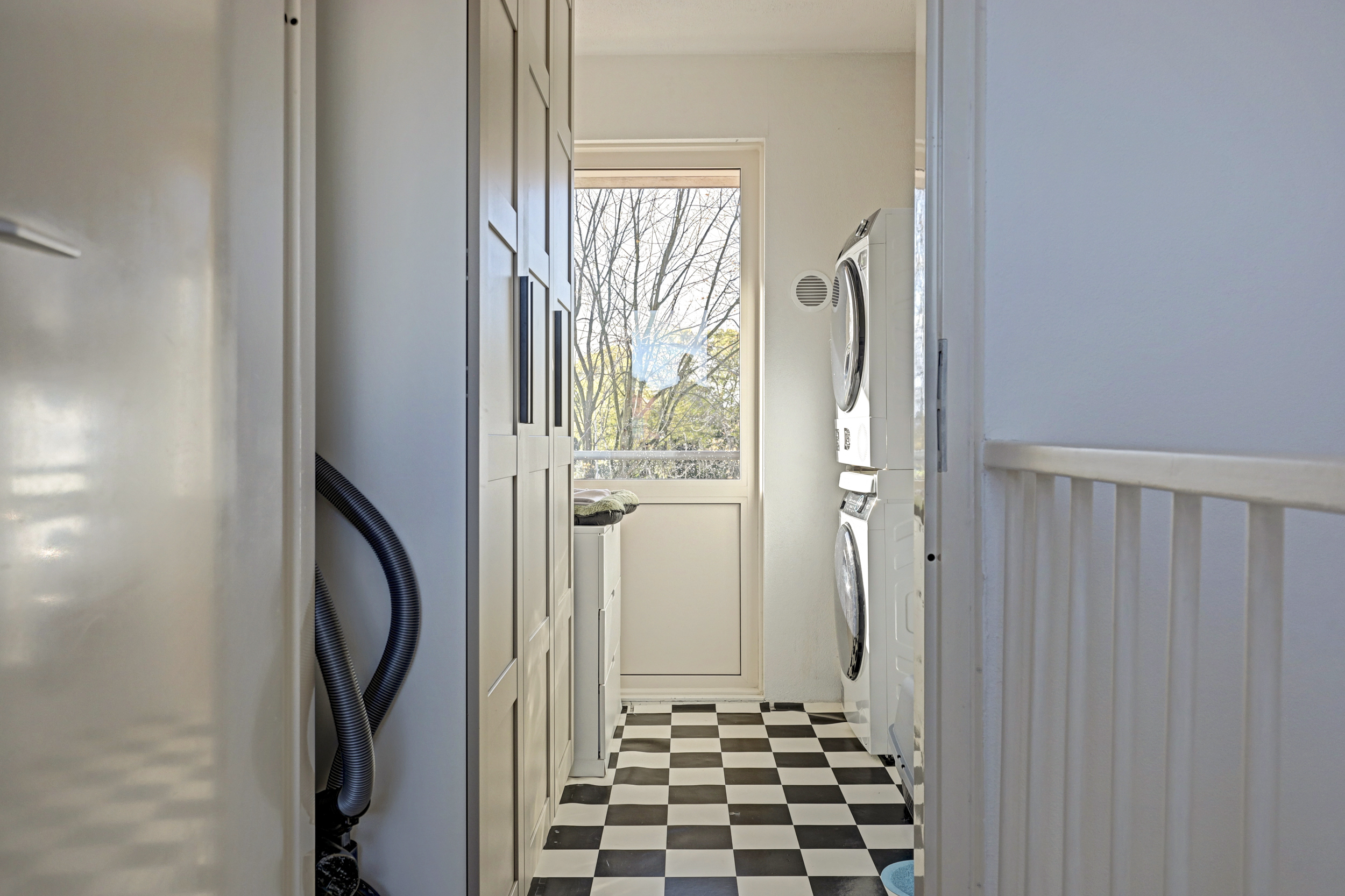 Hoekwoning te koop: Hoogvlietsekerksingel 408, Hoogvliet Rotterdam