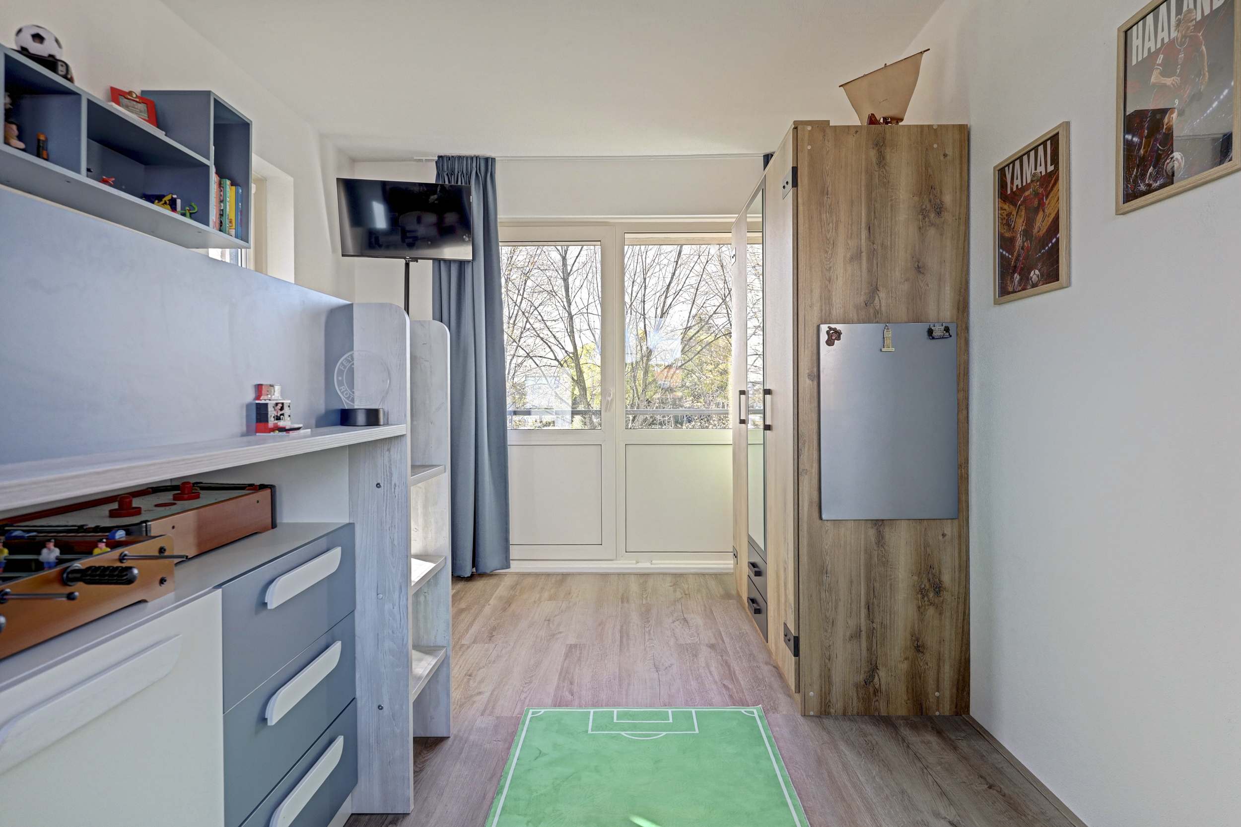 Hoekwoning te koop: Hoogvlietsekerksingel 408, Hoogvliet Rotterdam