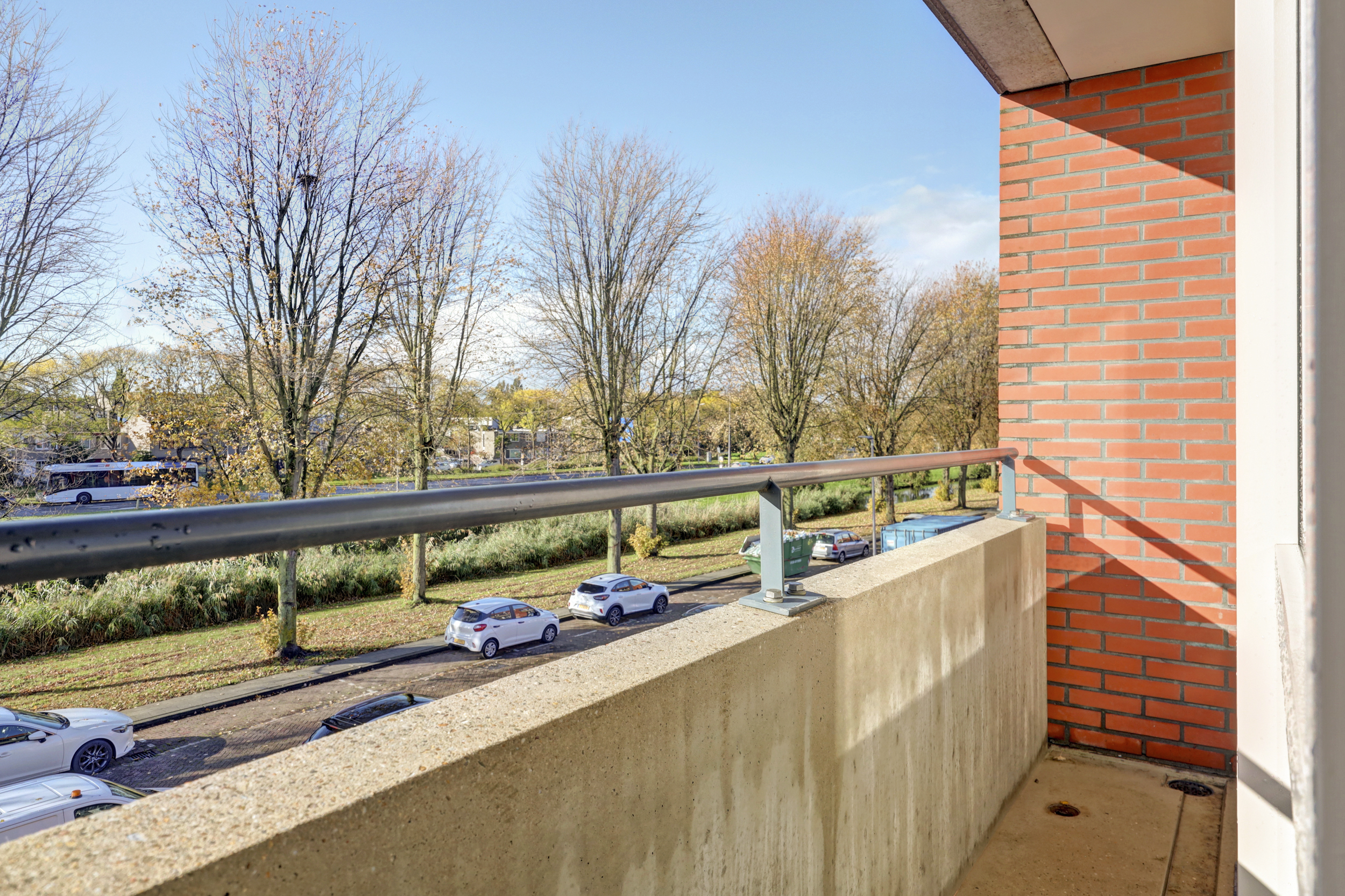Hoekwoning te koop: Hoogvlietsekerksingel 408, Hoogvliet Rotterdam