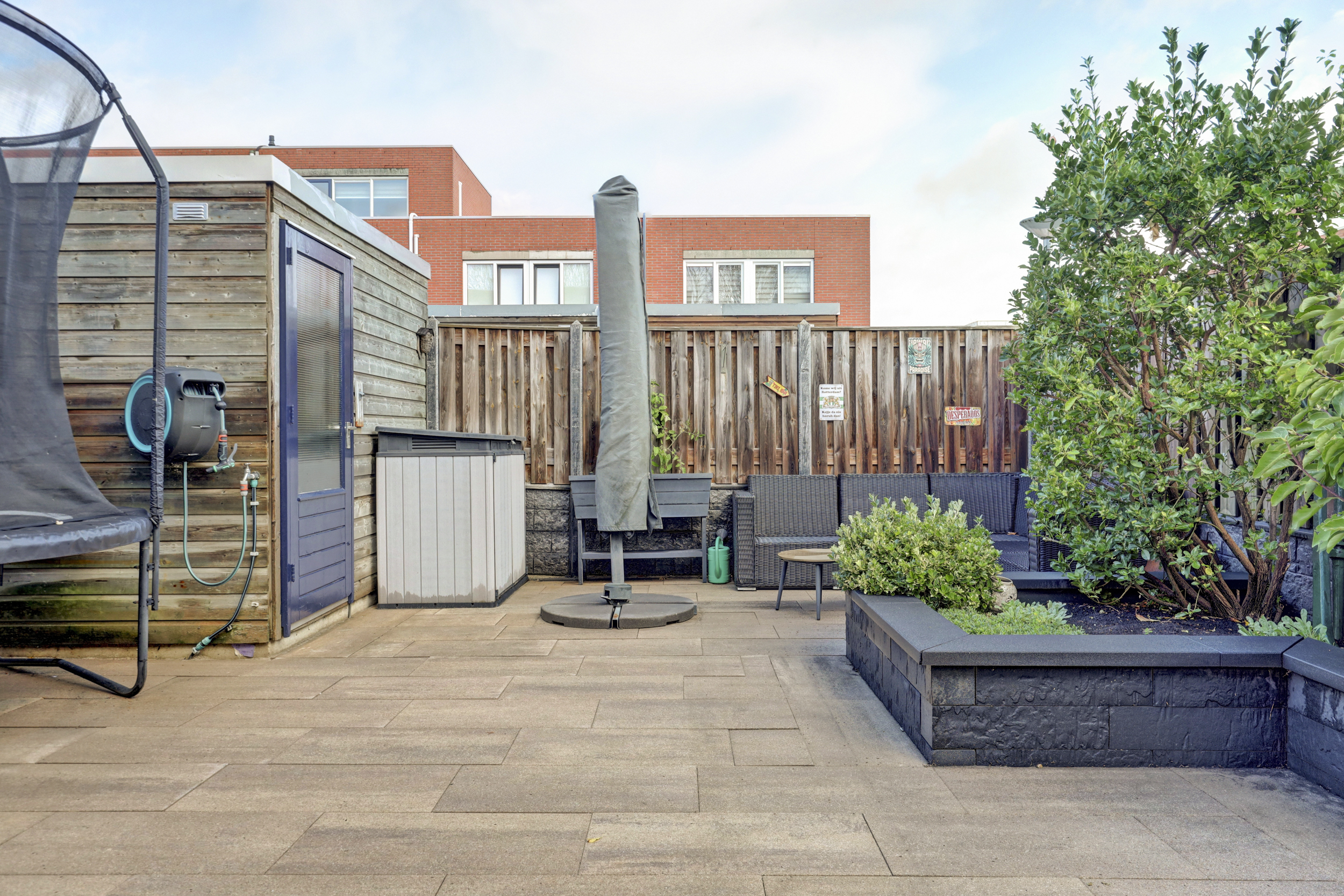 Hoekwoning te koop: Hoogvlietsekerksingel 408, Hoogvliet Rotterdam
