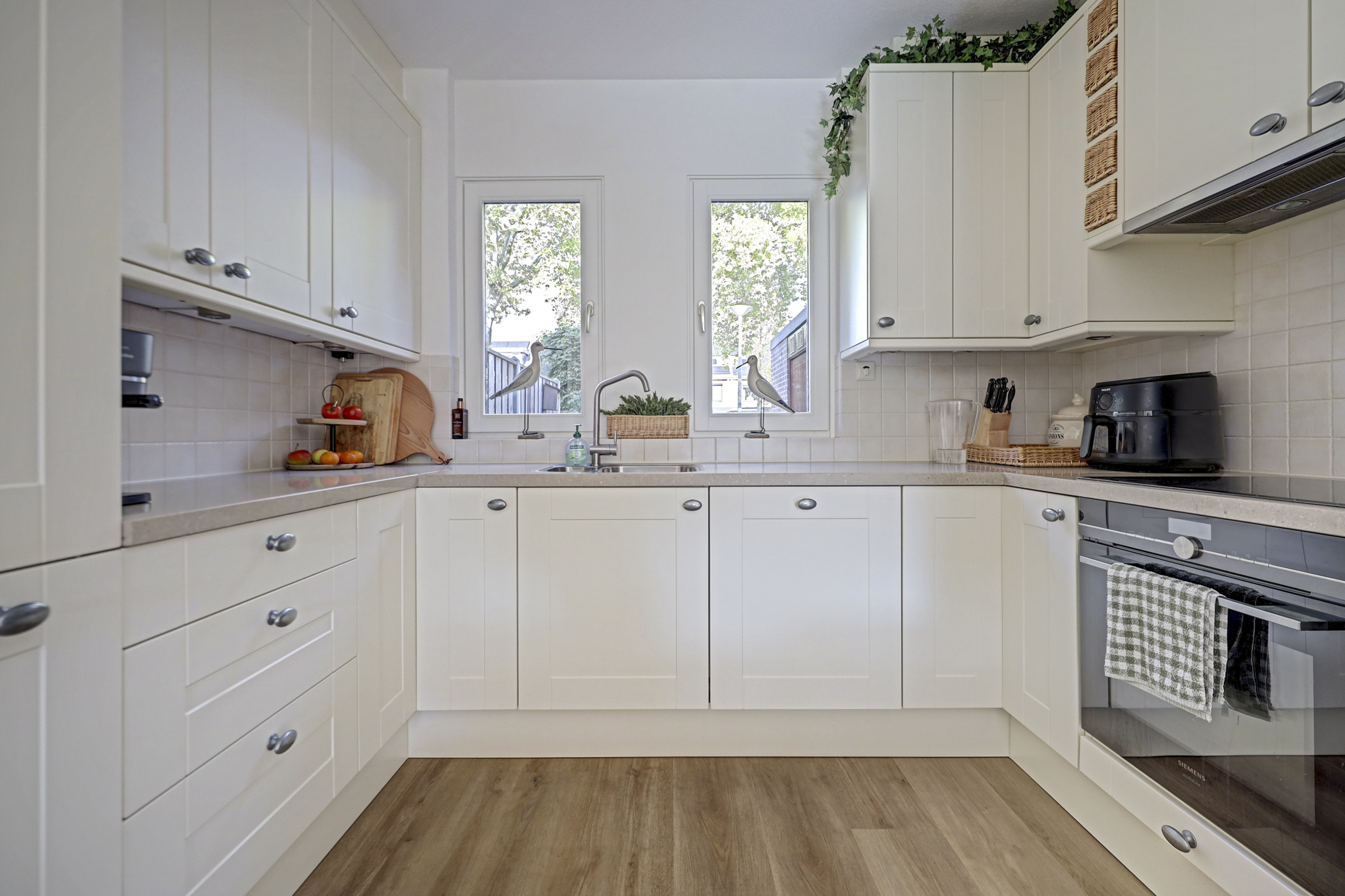 Tussenwoning te koop: Roek 11, Hoogvliet Rotterdam