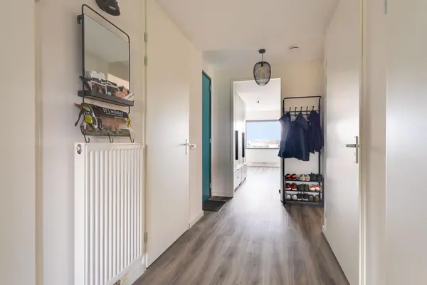 Zandsteen 78, HOORN