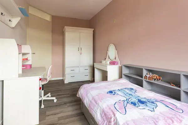 De Pauw 6, VENHUIZEN