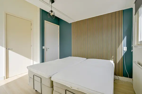 Gedempte Achterburggracht 9, NOORD-SCHARWOUDE