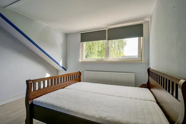 Gedempte Achterburggracht 9, NOORD-SCHARWOUDE