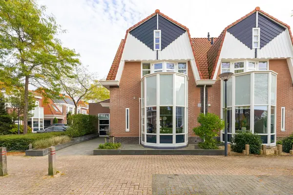 Matissehof 201