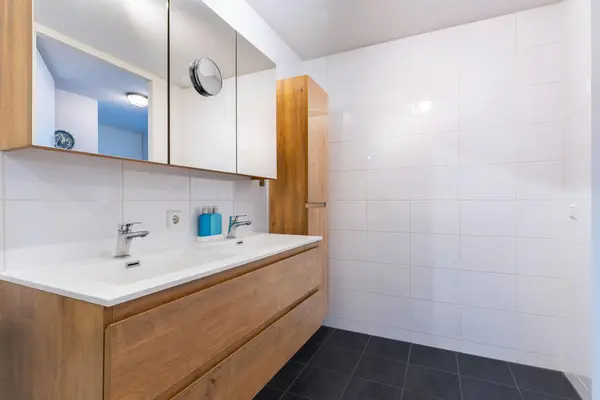 Zandsteen 79, HOORN