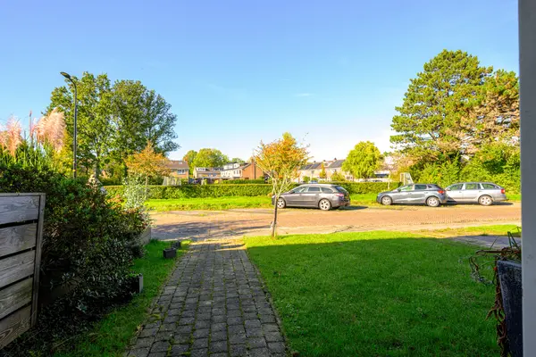 van Wijngaardenplein 1, HEERHUGOWAARD