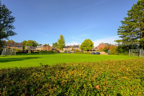 van Wijngaardenplein 1, HEERHUGOWAARD