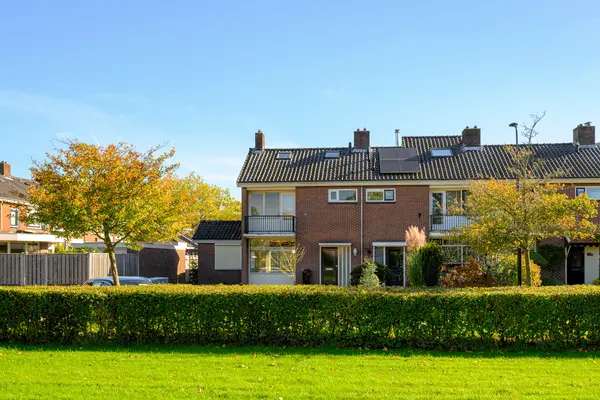van Wijngaardenplein 1, HEERHUGOWAARD