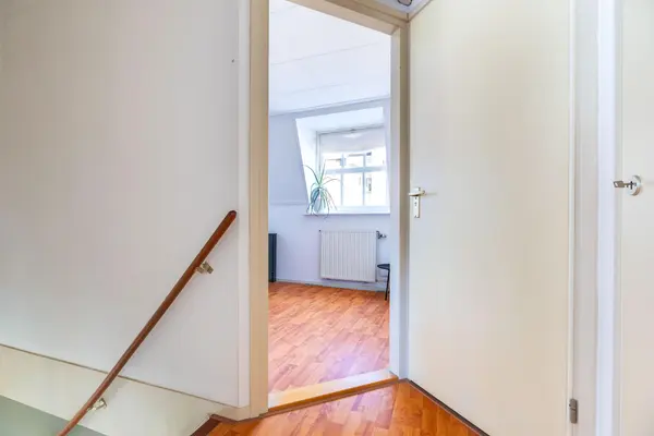 Jeudje 6, HOORN