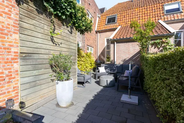 Jeudje 6, HOORN