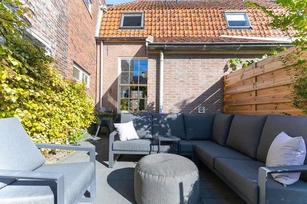 Jeudje 6, HOORN
