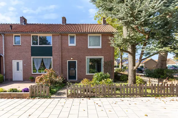 Eenhuizenstraat 23, HOORN