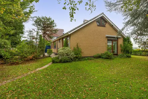 Emmastraat 10