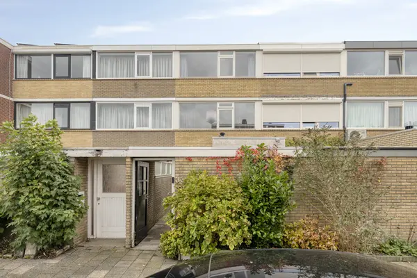 Groeneveldstraat 33, MONSTER