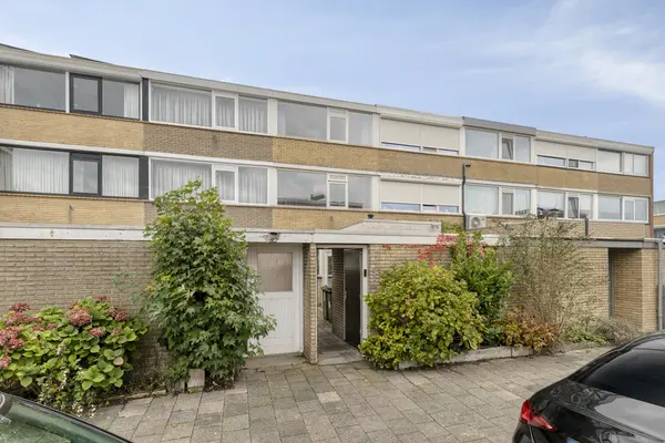 Groeneveldstraat 33, MONSTER