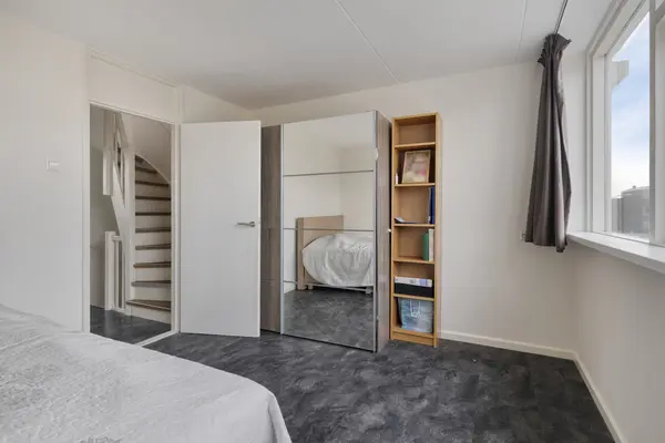 Groeneveldstraat 33, MONSTER