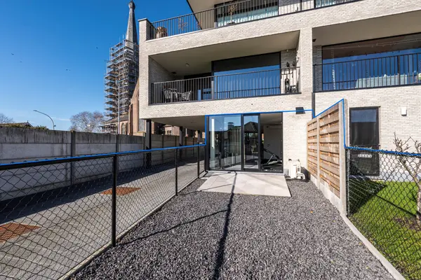Dorp 10, Poppel