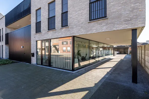 Dorp 10, Poppel