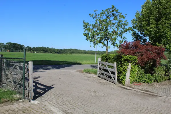 Loonse Molenstraat 6, Udenhout