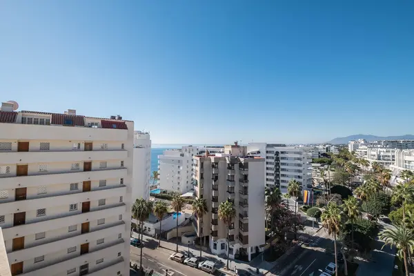 Calle Camilo José Cela 12, Marbella