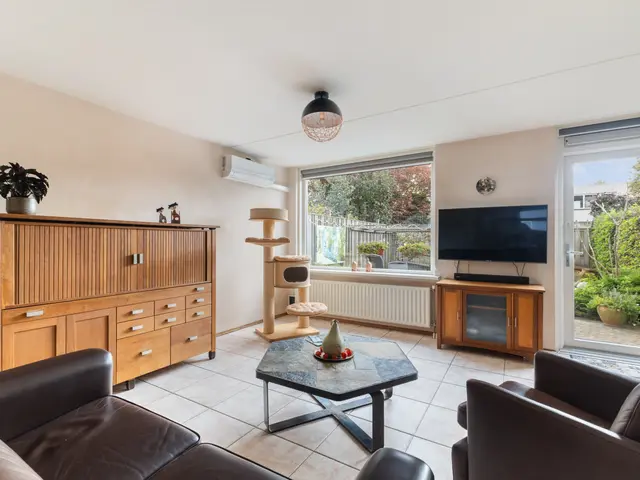 Palissander 381, Dordrecht