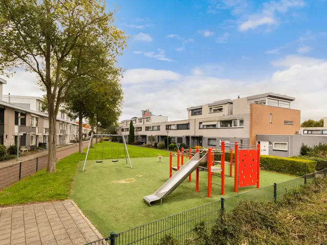 Palissander 381, Dordrecht