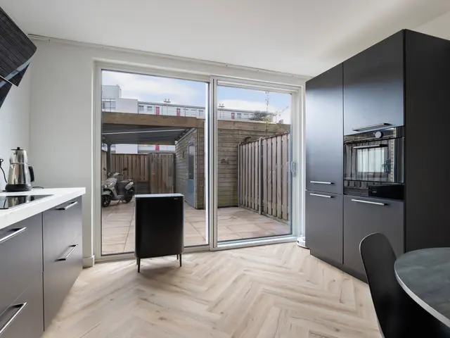 Van Ewijckstraat 28, Dordrecht