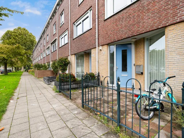 Van Ewijckstraat 28, Dordrecht
