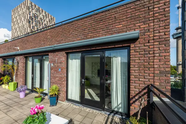 Sint-Jobskade 106, ROTTERDAM