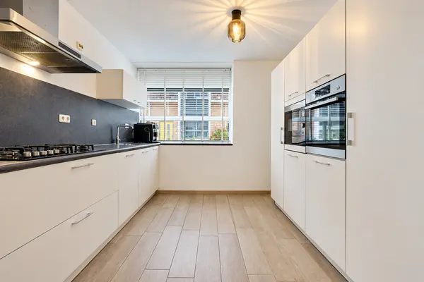 Glasblazerij 28, BARENDRECHT