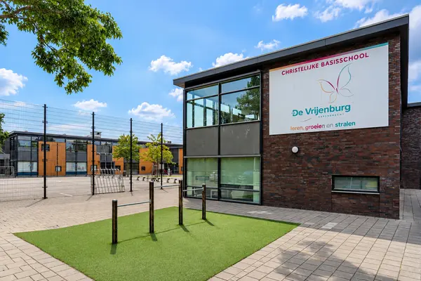 Glasblazerij 28, BARENDRECHT