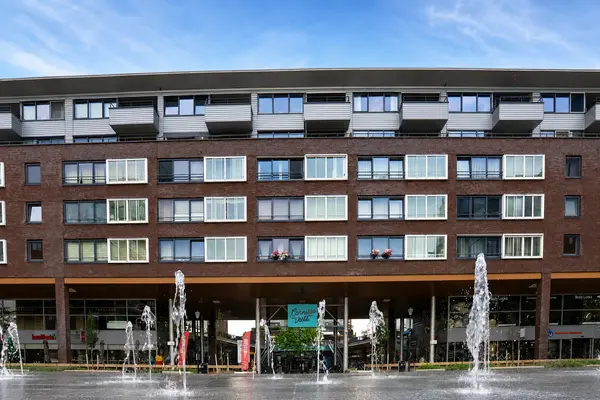 Glasblazerij 28, BARENDRECHT
