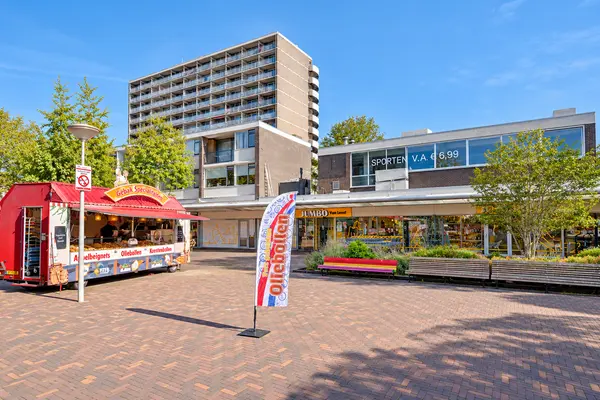 Landréstraat 406, 'S-GRAVENHAGE