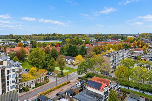 Leeuwerikstraat 16, ALBLASSERDAM