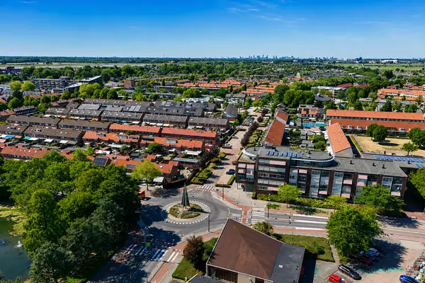 Leeuwerikstraat 16, ALBLASSERDAM