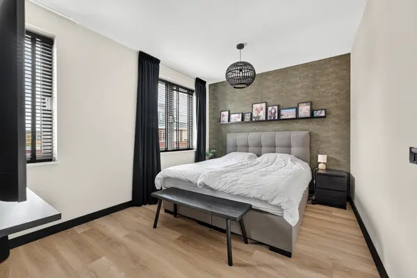Pieter van den Hoogenbandstraat 47, SCHIEDAM